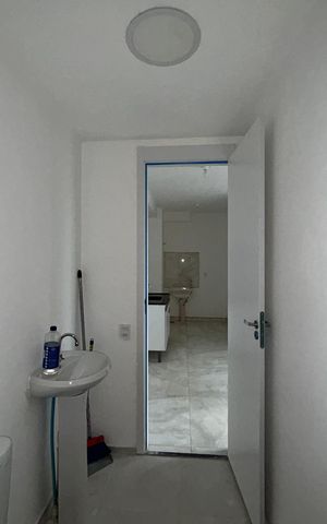 Apartamento à venda com 34m², 2 quartos e sem vaga Apartamento à venda com 34m², 2 quartos e sem vagaBanheiro