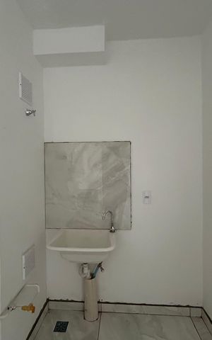 Apartamento à venda com 34m², 2 quartos e sem vaga Apartamento à venda com 34m², 2 quartos e sem vagaÁrea de Serviço