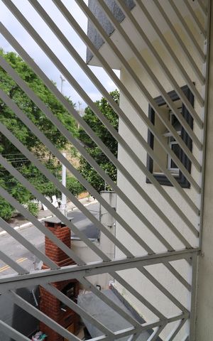 Casa à venda com 70m², 2 quartos e 2 vagasVaranda do Quato
