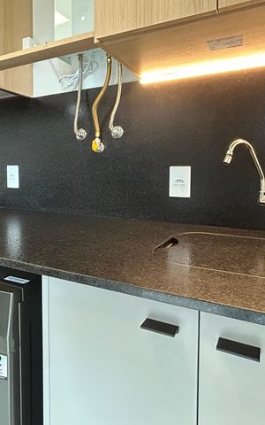 Apartamento para alugar com 77m², 1 quarto e 1 vaga Apartamento para alugar com 77m², 1 quarto e 1 vagaÁrea de serviço