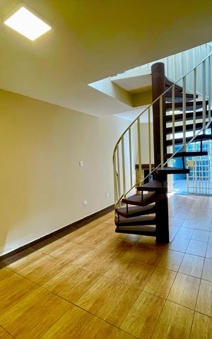 Casa para alugar com 85m², 3 quartos e sem vaga Casa para alugar com 85m², 3 quartos e sem vagaSala