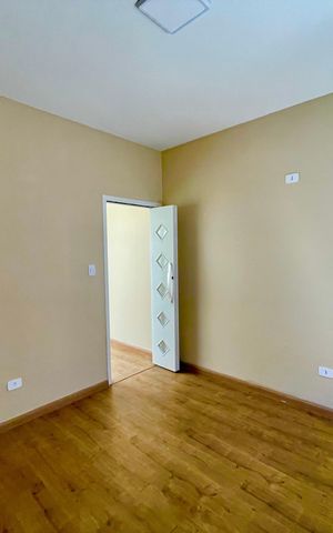 Casa para alugar com 85m², 3 quartos e sem vaga Casa para alugar com 85m², 3 quartos e sem vagaQuarto 1