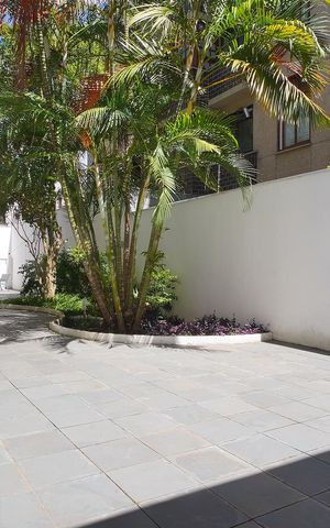 Apartamento à venda com 102m², 3 quartos e sem vagaÁrea comum
