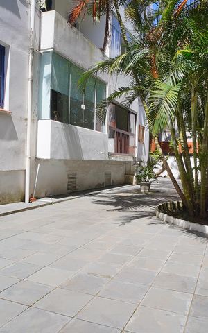 Apartamento à venda com 102m², 3 quartos e sem vagaÁrea comum