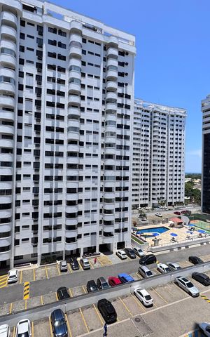 Apartamento à venda com 65m², 2 quartos e 1 vaga Apartamento à venda com 65m², 2 quartos e 1 vagaVaranda