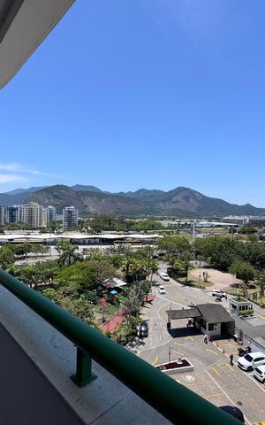 Apartamento à venda com 65m², 2 quartos e 1 vaga Apartamento à venda com 65m², 2 quartos e 1 vagaVaranda