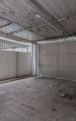 Casa para alugar com 30m², 3 quartos e 1 vaga Casa para alugar com 30m², 3 quartos e 1 vagaGaragem