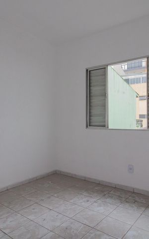 Casa para alugar com 30m², 3 quartos e 1 vaga Casa para alugar com 30m², 3 quartos e 1 vagaQuarto 1