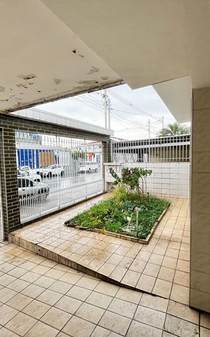 Casa à venda com 238m², 3 quartos e 2 vagasGaragem