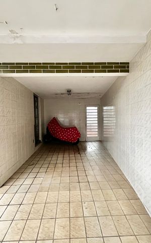 Casa à venda com 238m², 3 quartos e 2 vagasGaragem