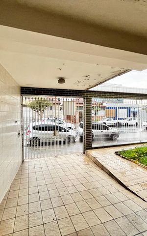 Casa à venda com 238m², 3 quartos e 2 vagasGaragem