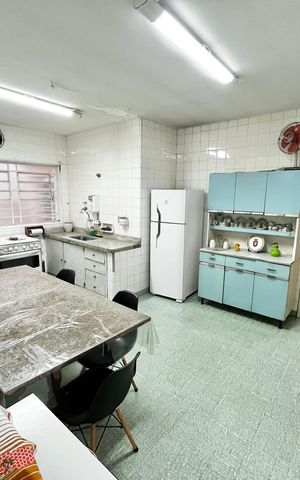 Casa à venda com 238m², 3 quartos e 2 vagasCozinha