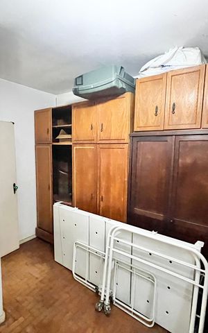 Casa à venda com 238m², 3 quartos e 2 vagasQuarto 1
