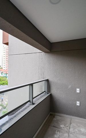 Studio à venda com 28m², 1 quarto e sem vaga Studio à venda com 28m², 1 quarto e sem vagaVaranda