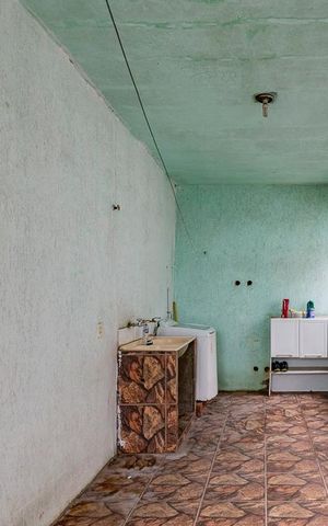 Casa à venda com 401m², 4 quartos e 4 vagas Casa à venda com 401m², 4 quartos e 4 vagasÁrea de Serviço