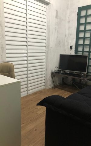Casa à venda com 159m², 4 quartos e 2 vagas