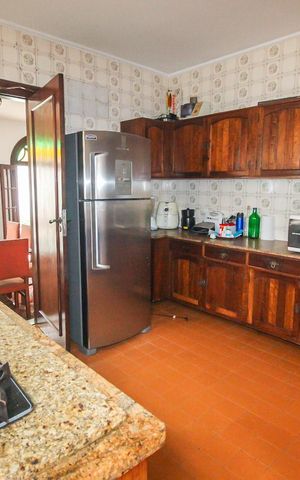 Casa para alugar com 320m², 4 quartos e 6 vagasCozinha