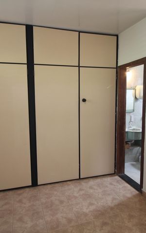 Casa à venda com 280m², 3 quartos e 4 vagasCozinha 2