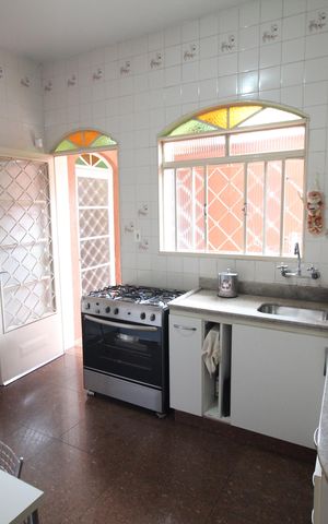Casa à venda com 280m², 3 quartos e 4 vagasCozinha