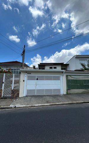 Casa à venda com 210m², 3 quartos e 6 vagas