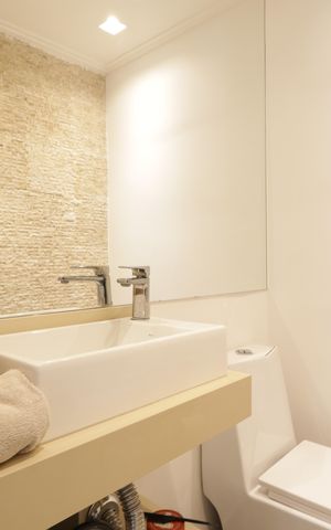 Apartamento à venda com 96m², 2 quartos e 2 vagasLavabo