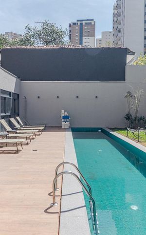 Apartamento à venda com 28m², 1 quarto e sem vagaÁrea comum - Piscina