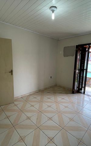 Casa à venda com 300m², 3 quartos e 2 vagas Casa à venda com 300m², 3 quartos e 2 vagasQuarto 2