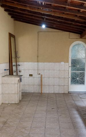 Casa à venda com 180m², 3 quartos e 2 vagas Casa à venda com 180m², 3 quartos e 2 vagasÁrea comum
