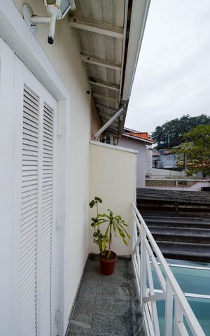 Casa à venda com 88m², 2 quartos e 2 vagas Casa à venda com 88m², 2 quartos e 2 vagasVaranda do Quarto 2