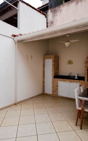 Casa à venda com 88m², 2 quartos e 2 vagas Casa à venda com 88m², 2 quartos e 2 vagasÁrea gourmet