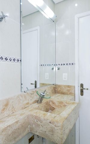Casa à venda com 88m², 2 quartos e 2 vagas Casa à venda com 88m², 2 quartos e 2 vagasBanheiro Social