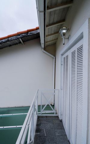 Casa à venda com 88m², 2 quartos e 2 vagas Casa à venda com 88m², 2 quartos e 2 vagasVaranda do Quarto 2