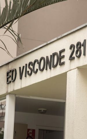 Apartamento à venda com 85m², 2 quartos e 2 vagasFrente