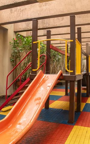 Apartamento à venda com 85m², 2 quartos e 2 vagasÁrea comum - Playground