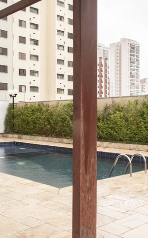 Apartamento à venda com 85m², 2 quartos e 2 vagasÁrea comum - Piscina