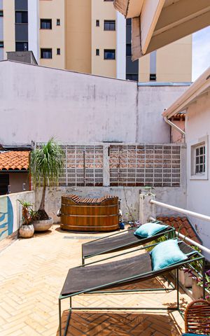 Casa para alugar com 280m², 4 quartos e 2 vagas Casa para alugar com 280m², 4 quartos e 2 vagasTerraço