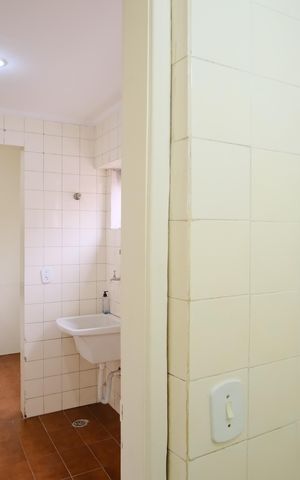 Apartamento para alugar com 70m², 2 quartos e 1 vagaBanheiro de serviço