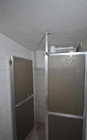 Casa para alugar com 100m², 3 quartos e 1 vagaBanheiro de serviço