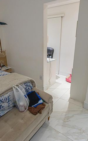 Apartamento à venda com 196m², 4 quartos e 4 vagasquarto 3 / semi-suite