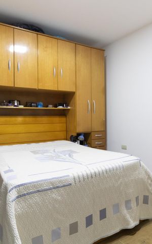Casa à venda com 300m², 4 quartos e 3 vagas Casa à venda com 300m², 4 quartos e 3 vagasSuíte
