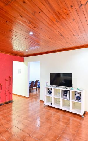 Casa para alugar com 120m², 2 quartos e 1 vaga Casa para alugar com 120m², 2 quartos e 1 vagaSala