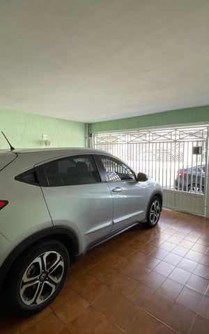 Casa à venda com 122m², 3 quartos e 2 vagas Casa à venda com 122m², 3 quartos e 2 vagasGaragem