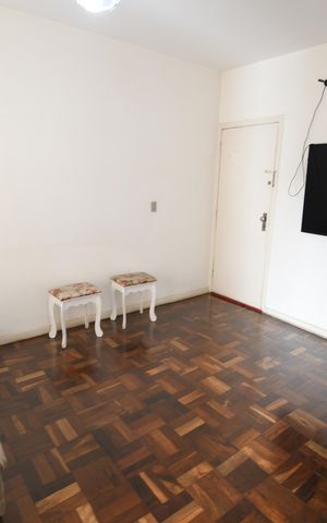 Apartamento à venda com 76m², 2 quartos e sem vagaSala