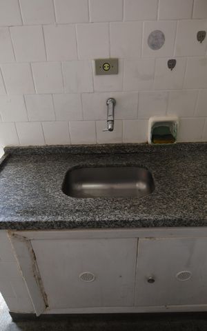 Apartamento à venda com 76m², 2 quartos e sem vagaCozinha