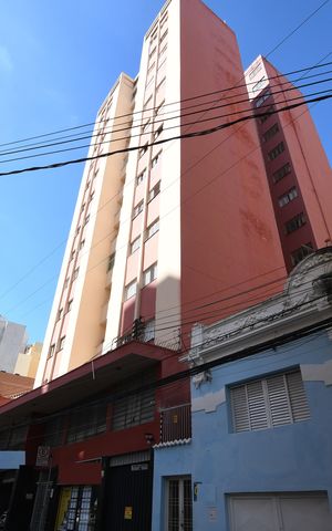 Apartamento à venda com 76m², 2 quartos e sem vagaFachada do Prédio