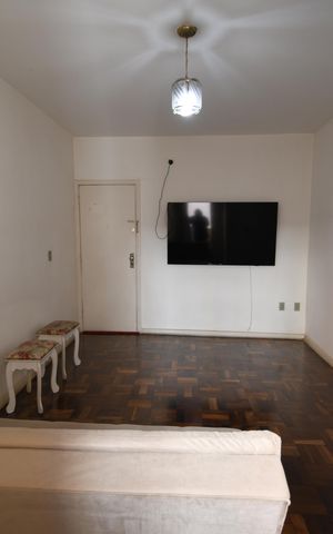 Apartamento à venda com 76m², 2 quartos e sem vagaSala