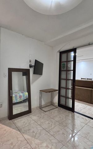 Casa de condomínio à venda com 200m², 3 quartos e sem vaga Casa de condomínio à venda com 200m², 3 quartos e sem vagaQuarto 1
