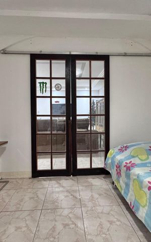 Casa de condomínio à venda com 200m², 3 quartos e sem vaga Casa de condomínio à venda com 200m², 3 quartos e sem vagaQuarto 1