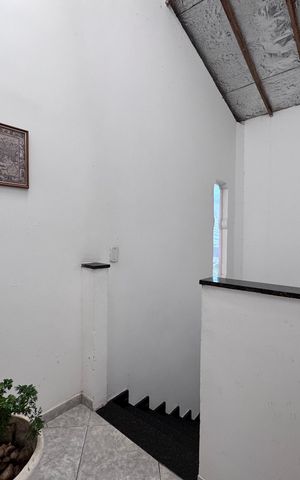 Casa de condomínio à venda com 200m², 3 quartos e sem vaga Casa de condomínio à venda com 200m², 3 quartos e sem vagaCorredor