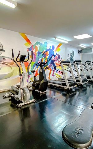 Apartamento à venda com 105m², 3 quartos e 2 vagasÁrea comum - Academia